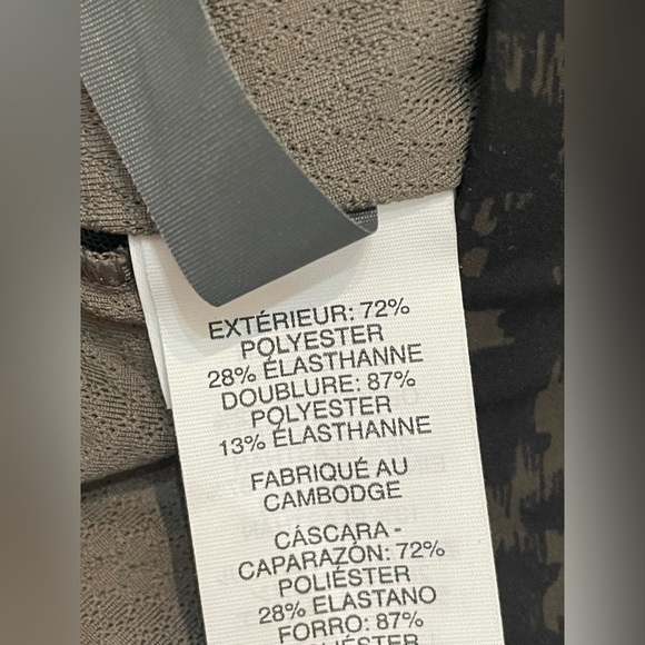 Vuori Sport-bra Cheetah 🐆 Large - Picture 14 of 14